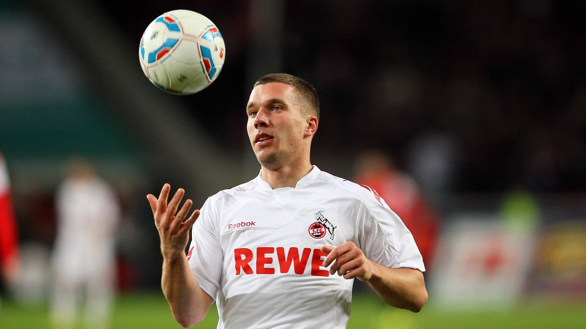 德甲奇迹逆转：团队精神助力翻盘！，德甲 奇迹